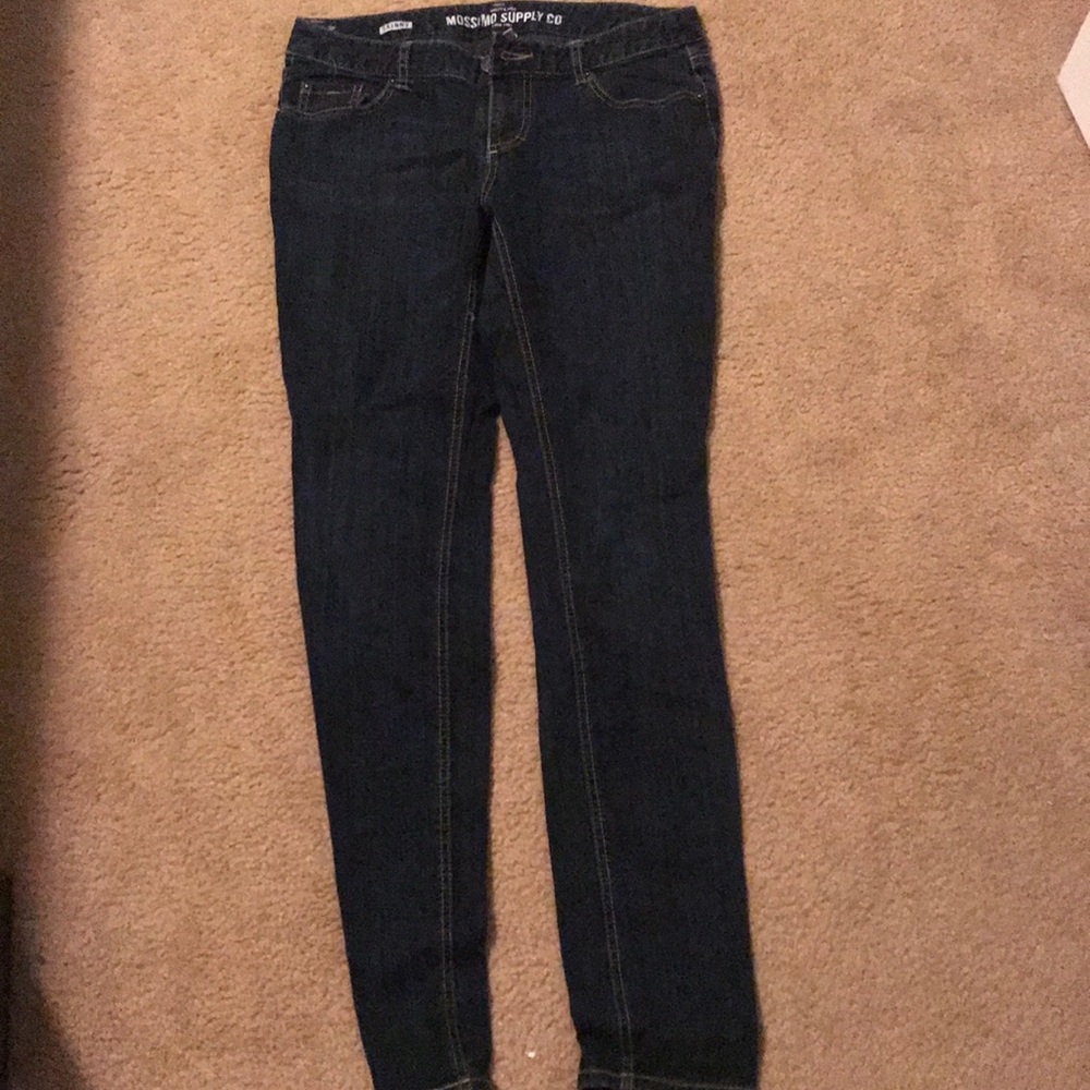 Dark wash skinny jeans